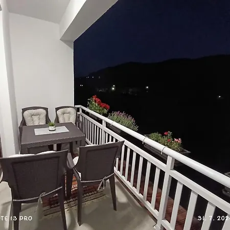 Apartment Happy Corner Visoko Exterior photo